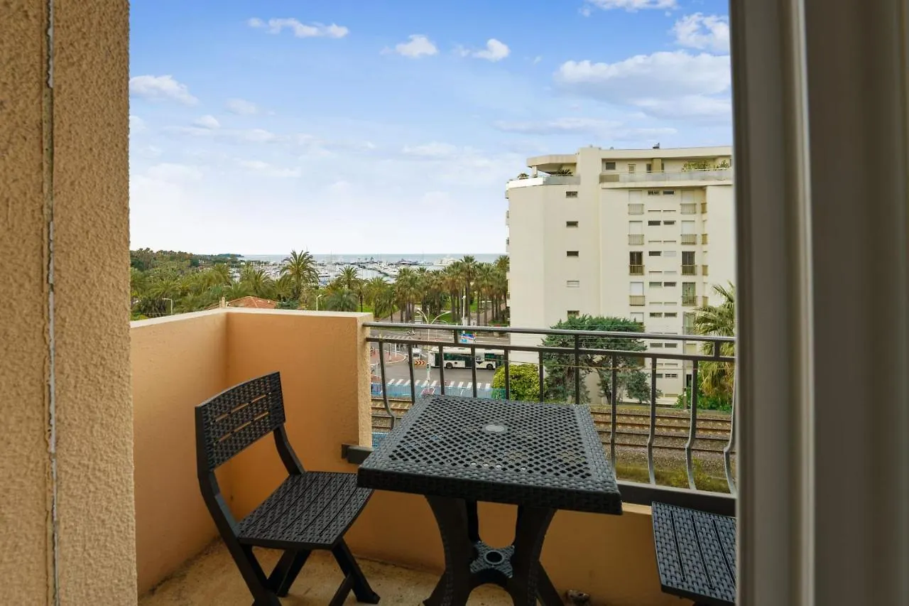 Appartement De Madrid - Welkeys Cannes France